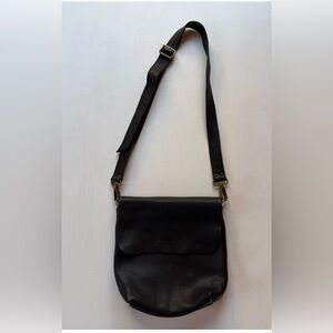 CALMA 11600 Black Crossbody Bag Pebbled Leather Purse Handcrafted In Spain MINT